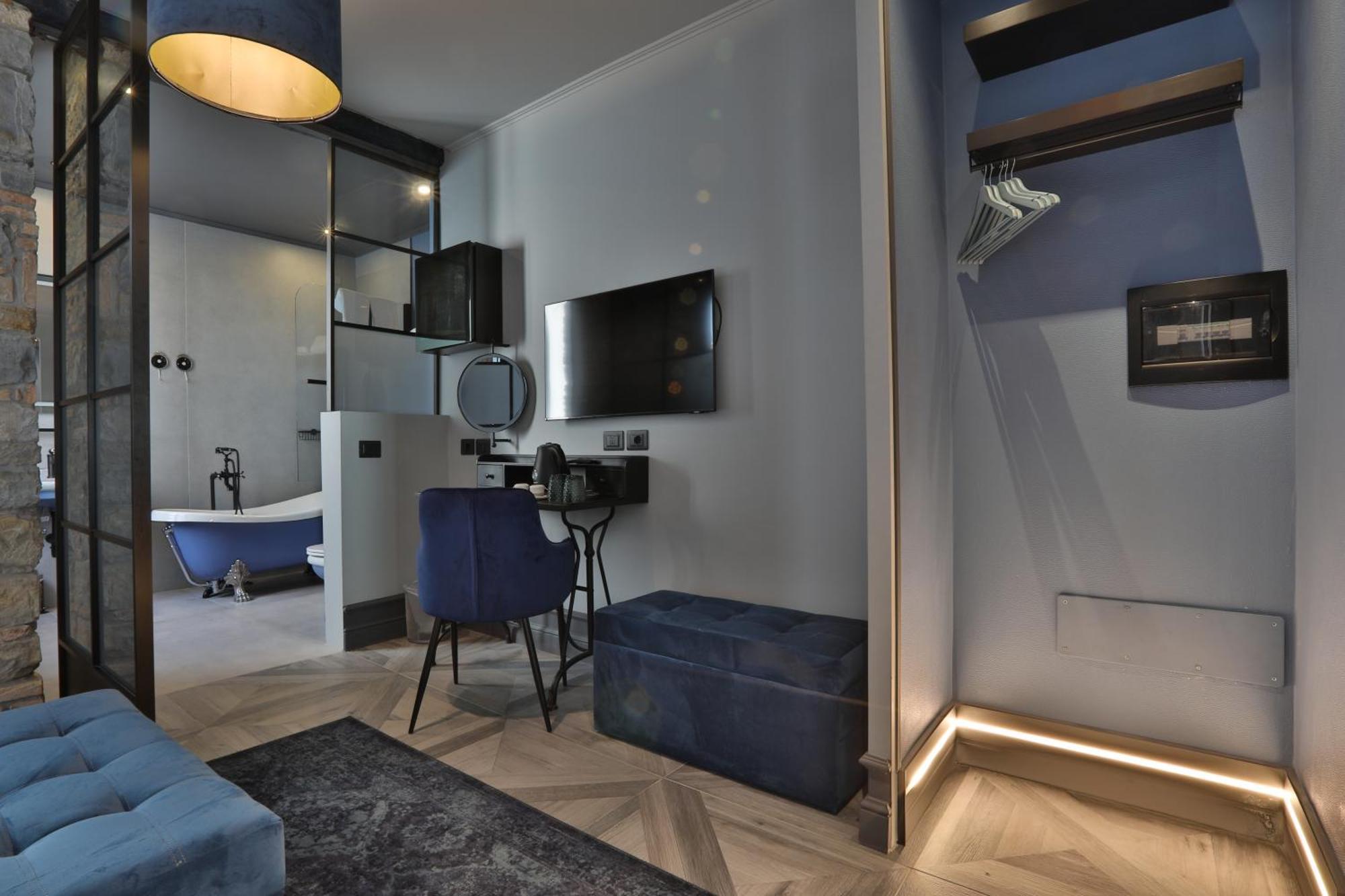 Forvm Bijoux Rooms Trieste Bagian luar foto